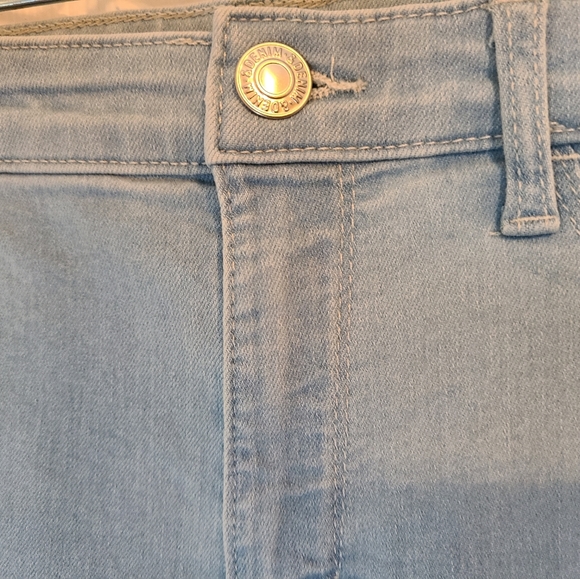 H&M Woman's Skinny Fit adjustable Waist, Size: 12 - Picture 11 of 16